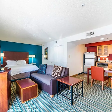 Metro Phx Studio Queen Sleeps 4 Heated Pool